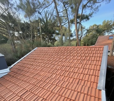 toiture cap ferret tuile marseillaise