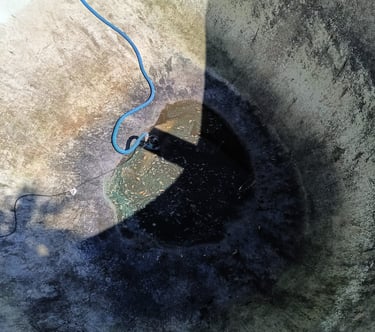 Deep End Stains & Debris