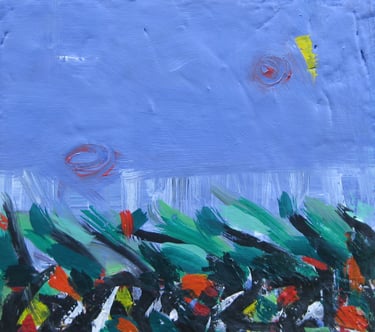 peinture d'un champ avec une tâche jaune dans le ciel