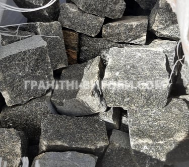 Колота гранітна бруківка габро 10*10*5