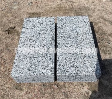 Пиляна гранітна бруківка Покостівка 20*10*3