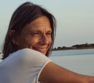 Muriel French teacher, learn french, online french