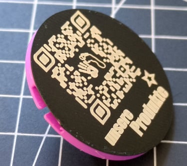 mini-anstecker-35mm mit wiederverwendbarem QR-Code