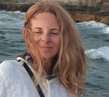 Photo portret of the group facilitator Efi Mitropoulou