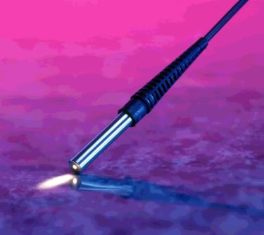 Fiber optic reflectance probe for spectroscopy and color analysis