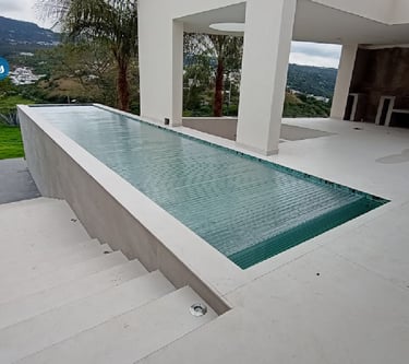 Proyectos de Piscinas en Ecuador | EcuaPiscinas