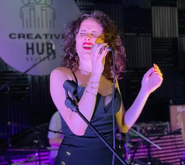 Studentessa durante una lezione di gruppo