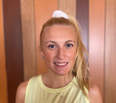 sydney headshot