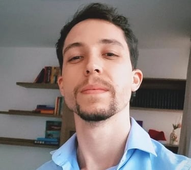 Matheus Vieira da Cunha - Psicólogo Clínico Psicanalista - Guarapari ES - Mestre em Psicologia