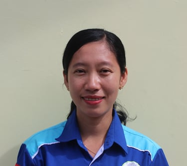 Ningsih L. F. Gulo, S.Pd, guru musik dan vocal ONIPEDISTRA