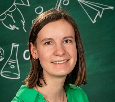 Madame Olivia, logopède de l'école