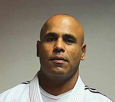 Lahouari Meslem entraineur compétition Judo club Aijaku Paris 15