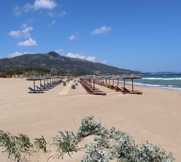 wide sandy beach with watersport in Zakynthos, reachable by car from Villa Olga