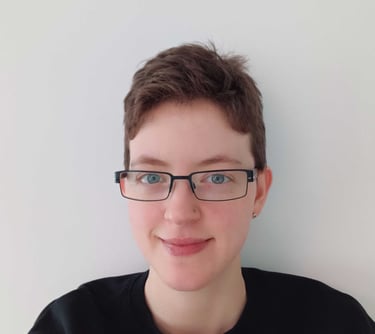 HEMA Instructor, Aphra Hope-Forest.