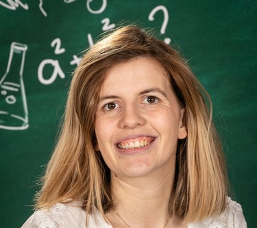 Madame Pauline, institutrice maternelle