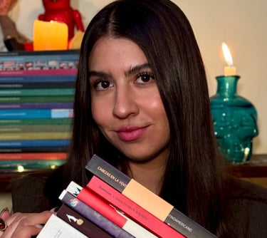 Meslissa Ordoñez moderadora de Cooltura Literaria.