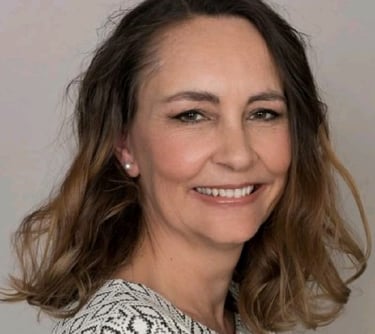 Dutch in Abu Dhabi - Angela