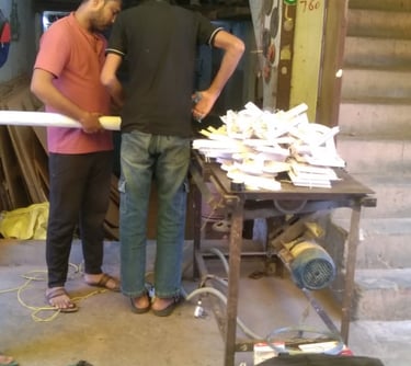 Manufacturing of Team on acp sign board