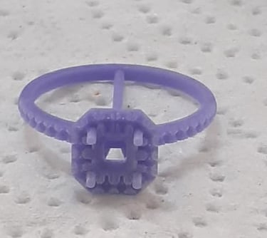 Vista Superior impresión 3D Anillo de compromiso Cushion Halo