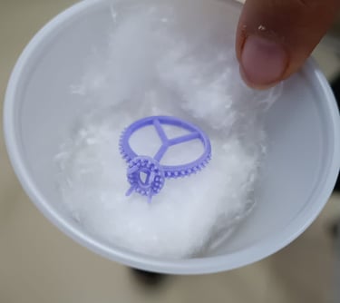 Vista Superior Impresión 3D en Cera de Anillo de Compromiso Halo