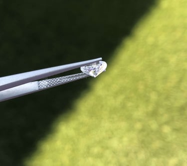 Moissanita 1 quilate vista lateral