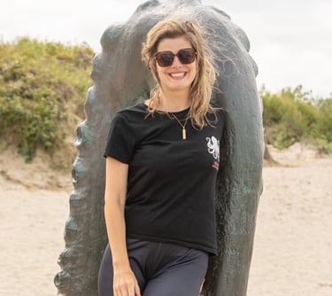une femme qui souris
