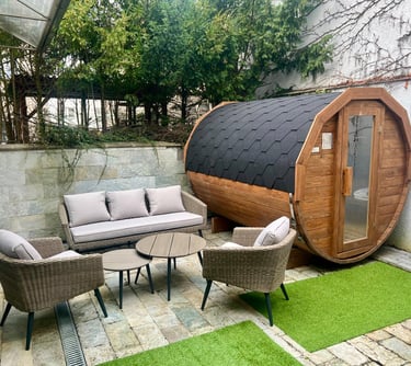 Venkovní sauna v soukromém wellness Praha