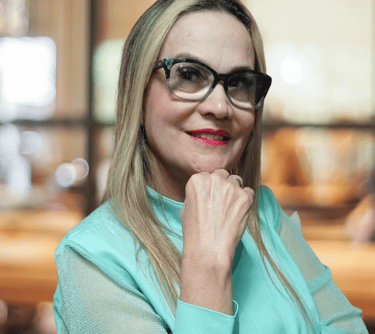 Foto da Aparência da Profissional Luiza Lippo
