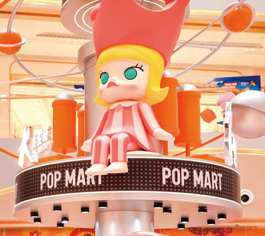 MOLLY Fiberglass Statue for POP MART Family Exhibition Central Tower Display at Wuhan Joy City by DEFARA