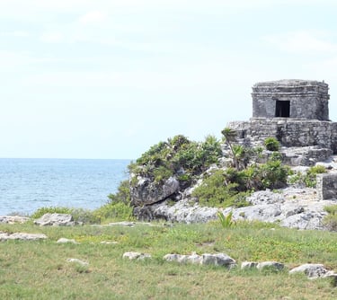Mayan ruins in Tulum, Mexico with the Sea in the background