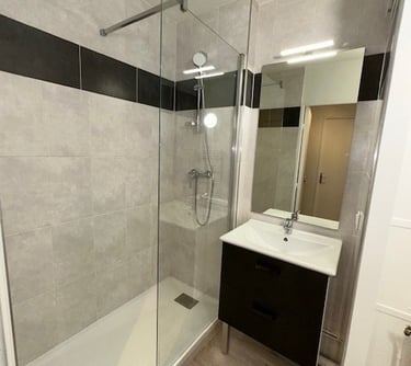 Salle de bain rénovée par JS services