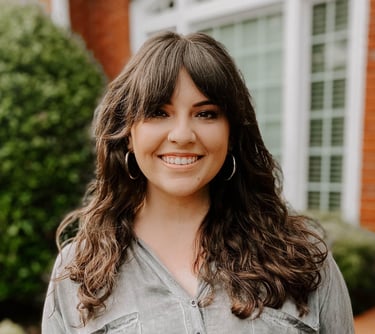 Amy Strang