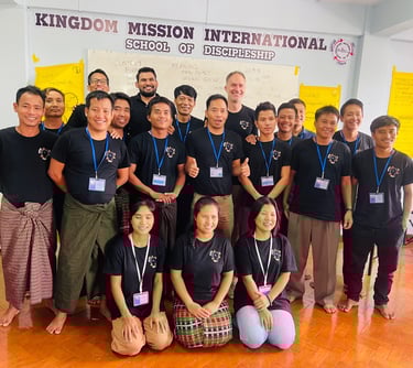 Bible training in Maesai, Training Pastors and leaders in Maesai, Myanmar pastors and leaders training 