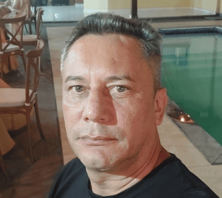 Waldenilton Araújo  Instrumentador Cirúrgico