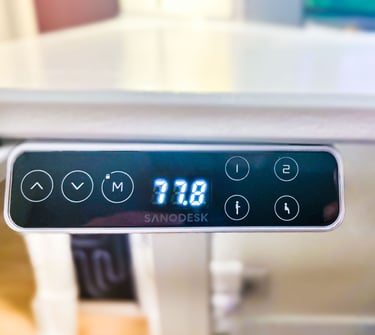 Bureau réglable Shelfi – La Garenne-Colombes – commande électrique intégrée