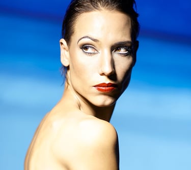 Elizabeth Lotz (Liz Lotz) art director fashion red lips artist model portrait photography headshot