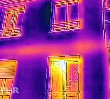 CJR AUDITS mauvaise isolation d'un plancher haut mis en évidence par thermographie