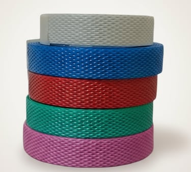 PP strap sealing process with strapping tool