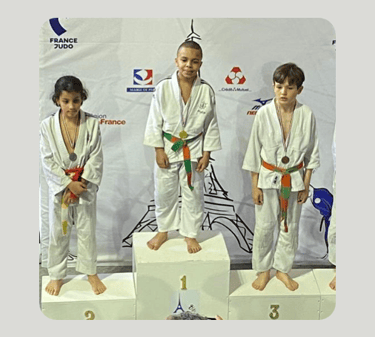 Poussins Aijaku Paris 2023