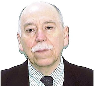 Manuel Cuadra, Tesorero