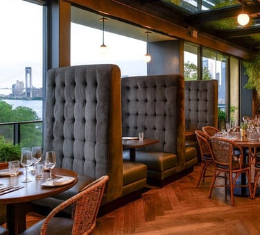 Luxurious tufted high-back velvet restaurant booth seating by Solo Home Decor, designed for upscale dining spaces.
