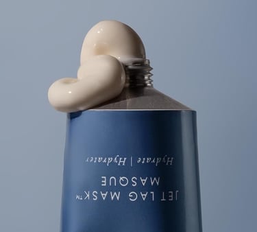 Flat lay image of key ingredients in the Summer Fridays Jet Lag Mask, including niacinamide, glyceri
