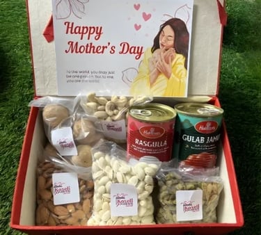 Mom’s Ultimate Surprise Box