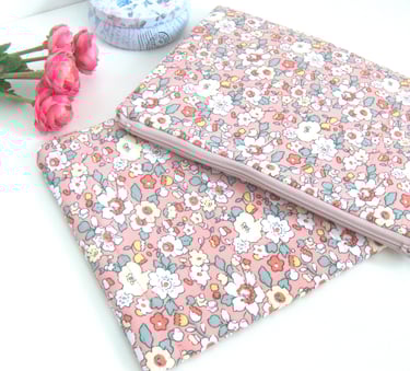 zip pouch liberty fabric Flora