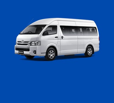 Toyota Hiace putih jumlah tempat duduk 15.