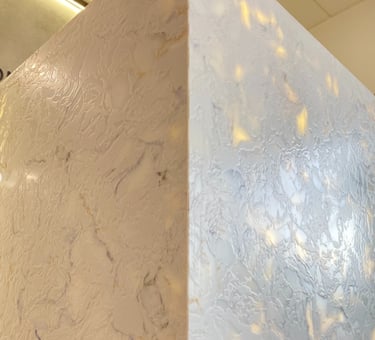 Plancha de cuarzo blanco texturizado traslúcido
