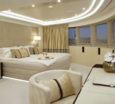 Florida boat cleaning and house keeping services