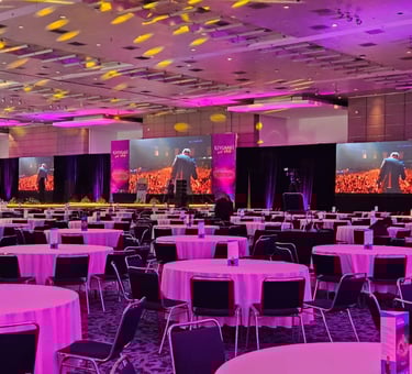 se rento equipo audiovisual, como pantalla led, audio lineal, iluminación