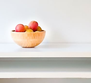 détail bureau garde-bûche Shelfi laté blanc 40mm Saint-Germain-en-Laye