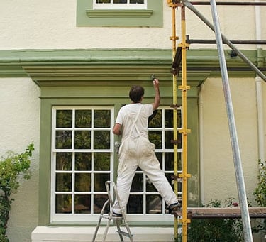 Exterior villa painting service in Dubai UAE with weather-resistant paints